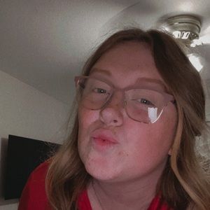 Meet your Posher, Lexi